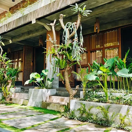 Pondok Baruna Frangipani