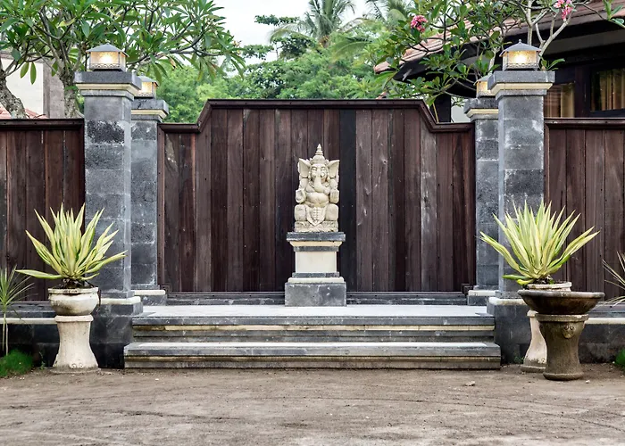 Baruna Frangipani 3* Nusa Lembongan
