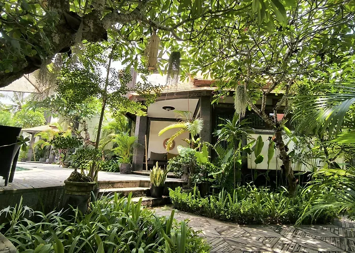 Baruna Frangipani 3* Nusa Lembongan